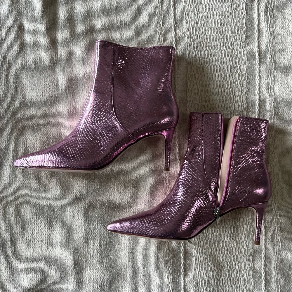 Schutz Barbie pink boots 💕